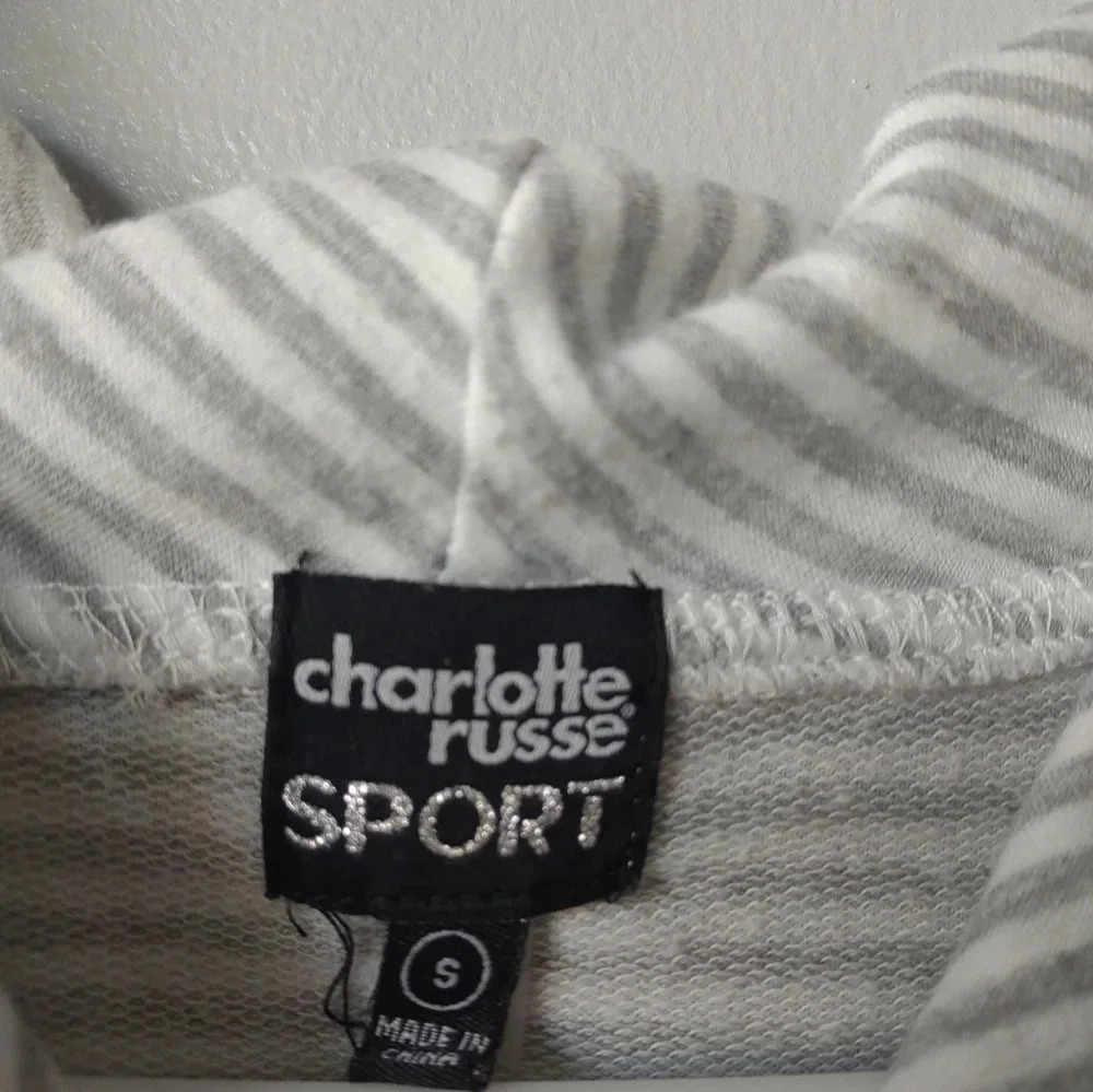 Charlotte Russe Sport oversized cowl neck long sleeve size S - Picture 3 of 3